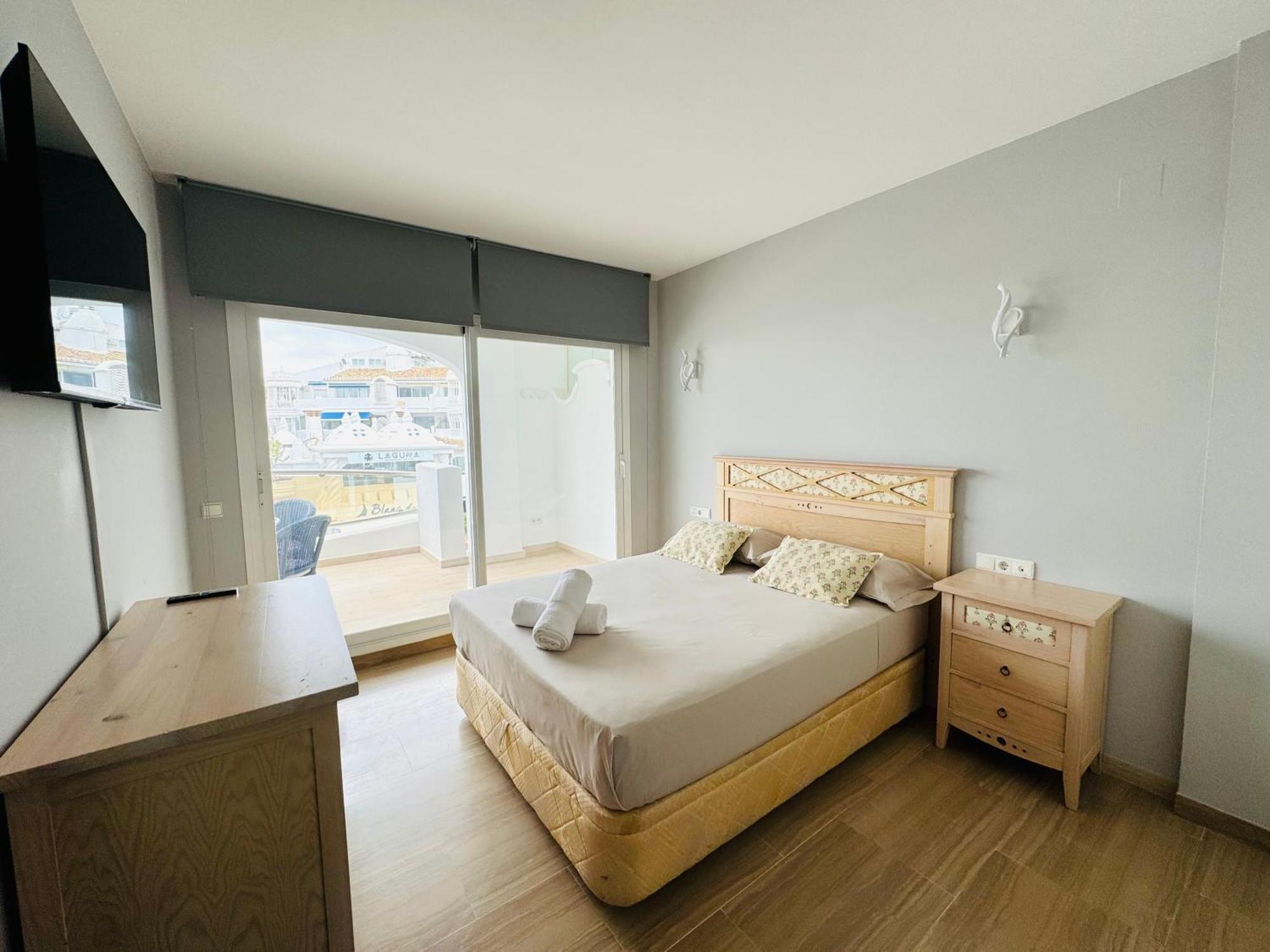 G&g Isla Marina Puerto 2 Apartament