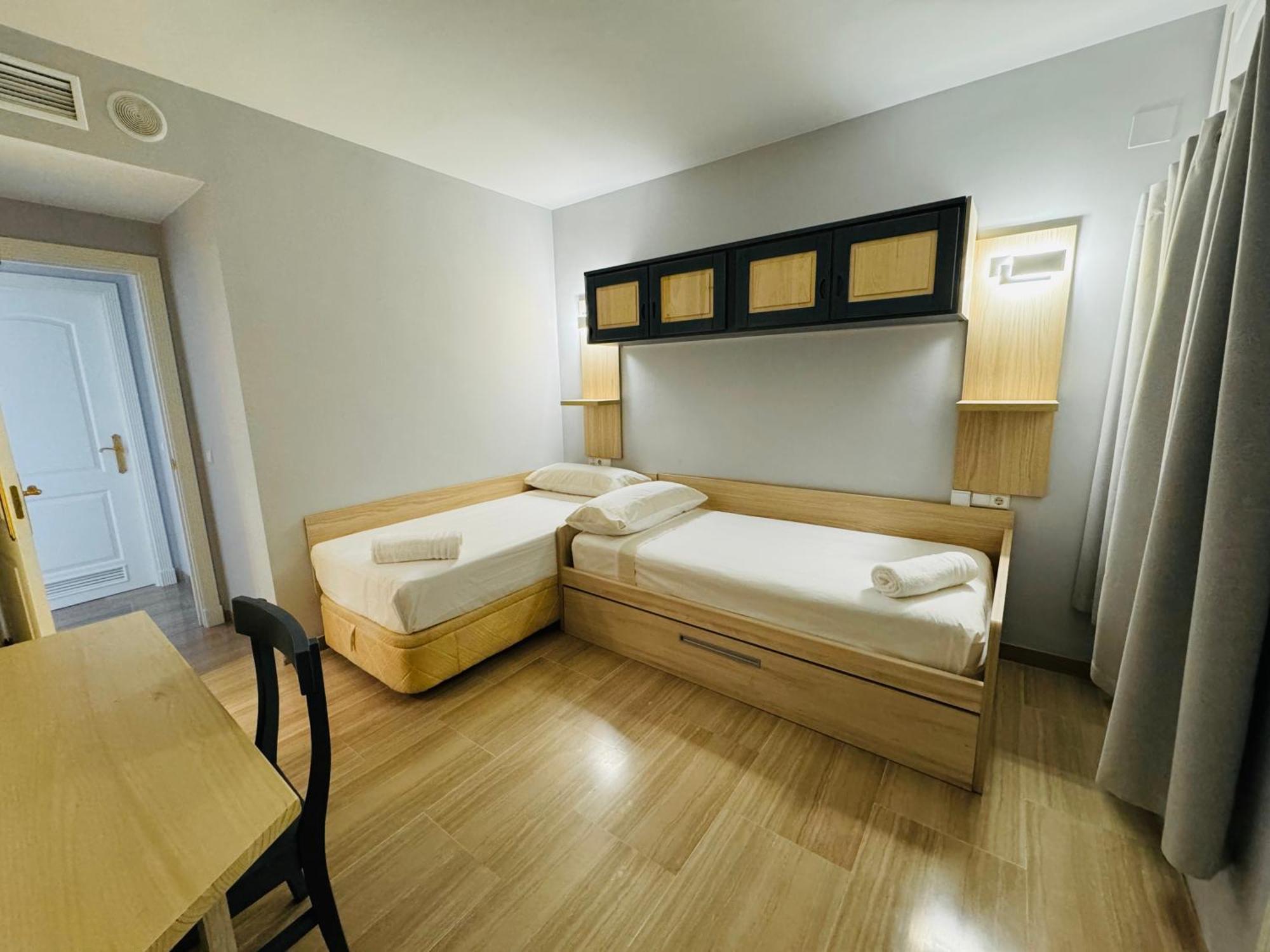 G&g Isla Marina Puerto 2 Apartament Benalmádena